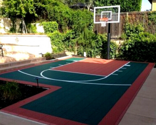 Aménager son jardin avec un terrain de basket