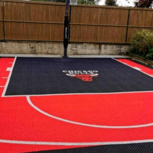 Personnaliser son terrain de basket à l’effigie des Chicago Bulls