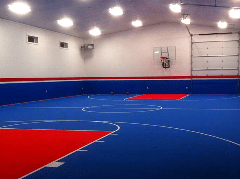 Comment construire un terrain de basket intérieur ?