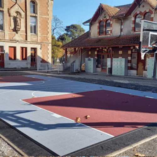 Terrain de basket installé dans un collège et lycée en Nouvelle-Aquitaine : les étapes à suivre !
