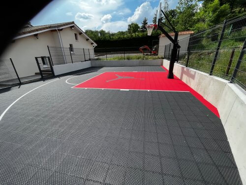 Aménager son jardin avec l'installation d'un terrain de basket 3x3